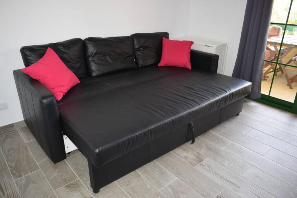 Appartement Bouganville Rez-De-Chaussee Wifi Коста де Антигуа Екстериор снимка